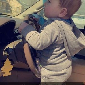 Meet your Posher, Jamie